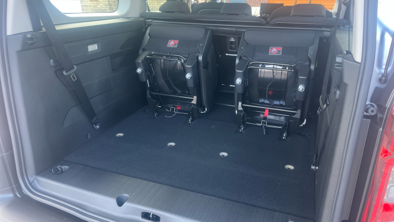 Citroen Berlingo 100kW Plus XL 52kWh 5dr Auto [7 Seat] Electric Estate